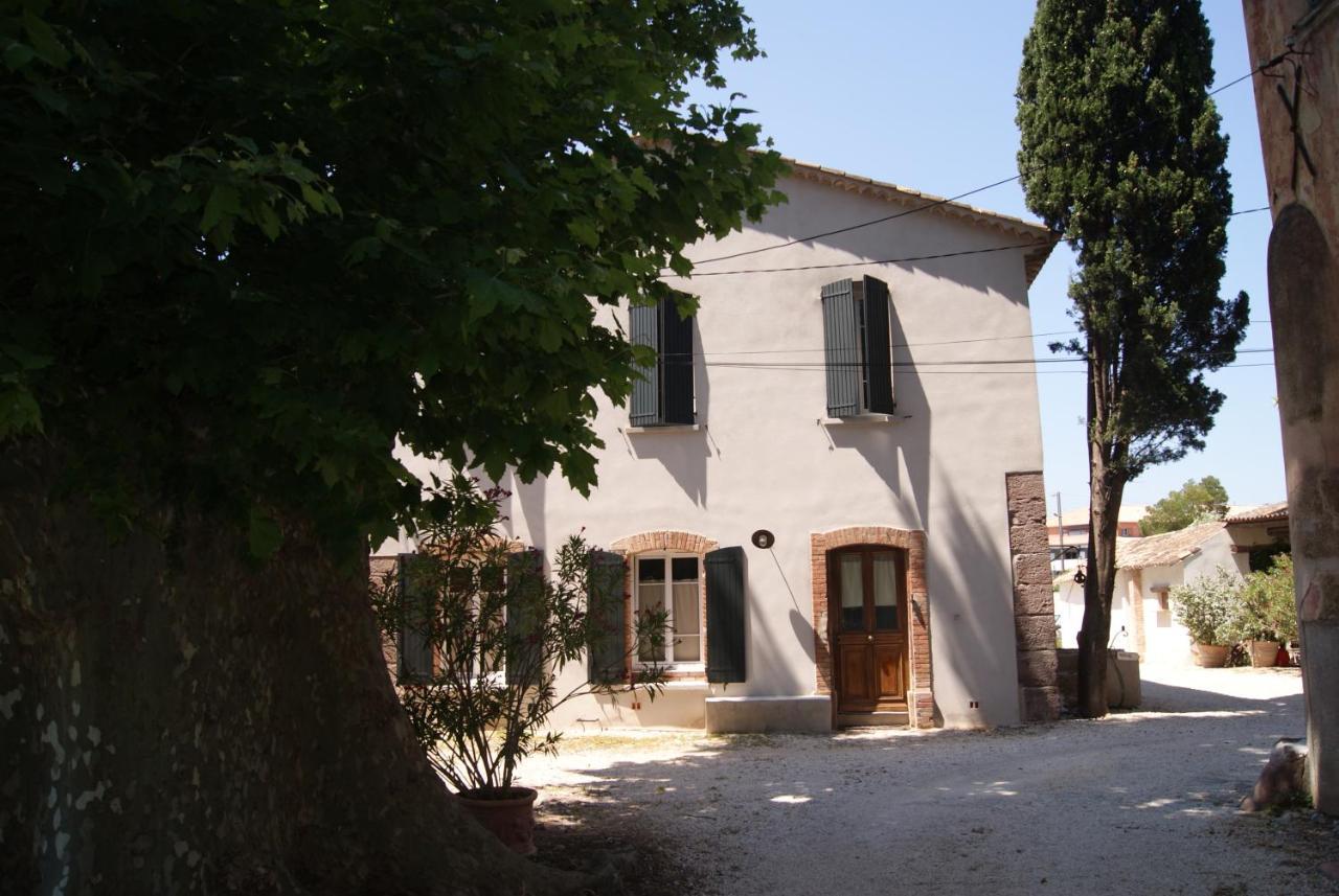 Bed and Breakfast Le Bourguet Solliès-Pont Exterior foto